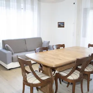 House Storile Appartamento